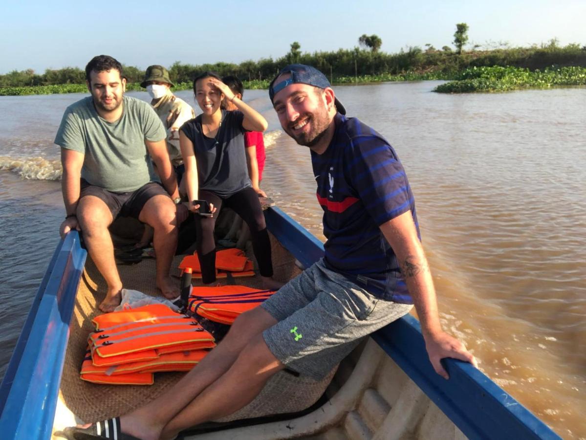 St 63 Home Stay & Tour Kampong Khleang 외부 사진