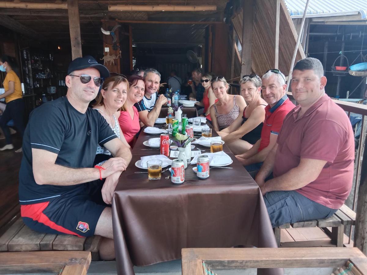 St 63 Home Stay & Tour Kampong Khleang 외부 사진