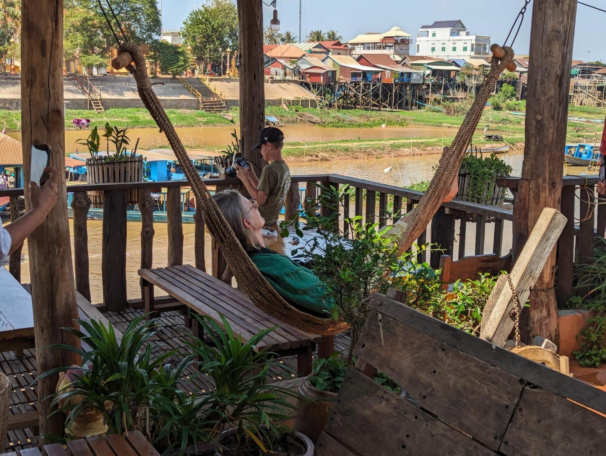 St 63 Home Stay & Tour Kampong Khleang 외부 사진